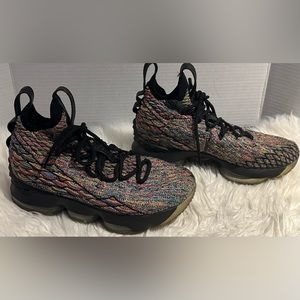 Nike Lebron James XV 15 Four Horseman Shoes Fruity Pebbles Sz 6Y/8W (922811-901)